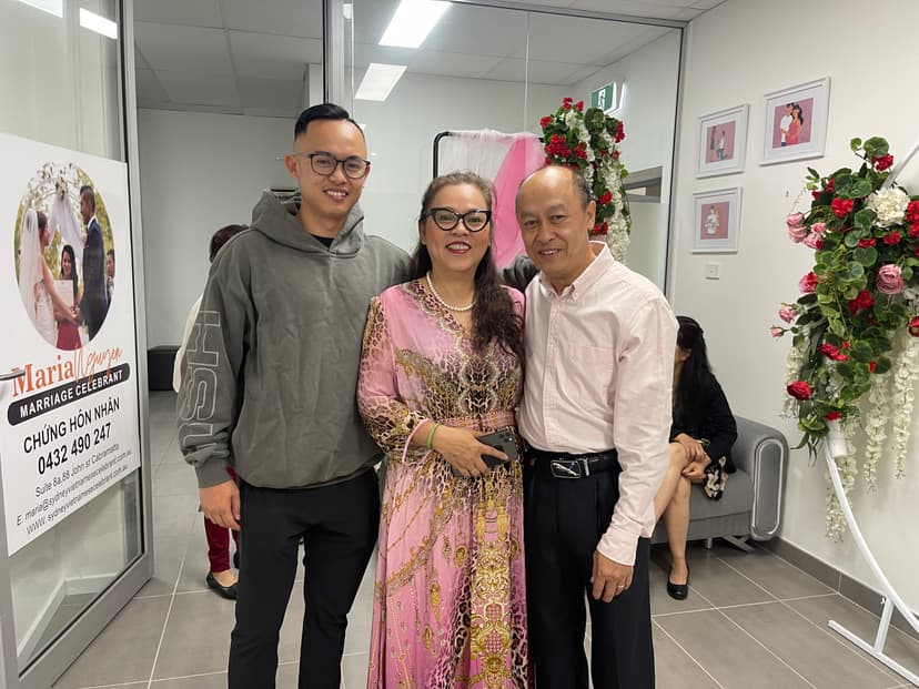 Slide 1: Carousel Image 1